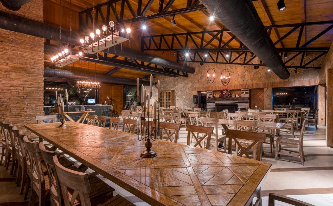 Hotel Giuaani Winery Manavi Esterno foto